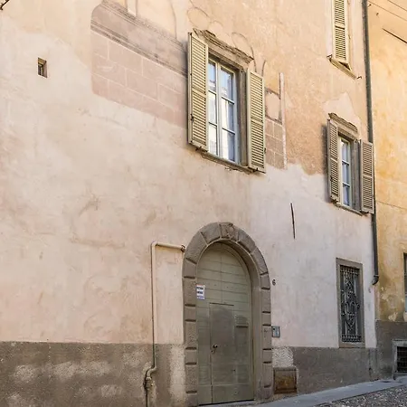 Διαμέρισμα Casa Rivola